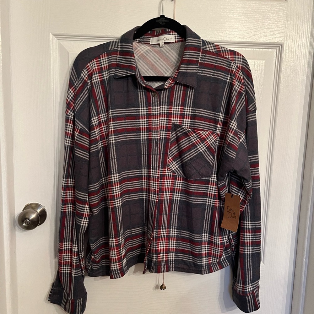 Eden & Olivia NWT plaid shirt